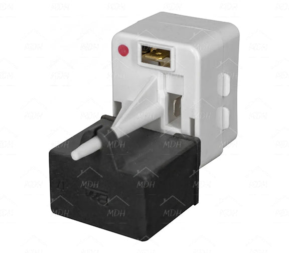 Relevador/Relay con capacitor 10 uf para refrigeración 5SP15A319LF COLDTEK